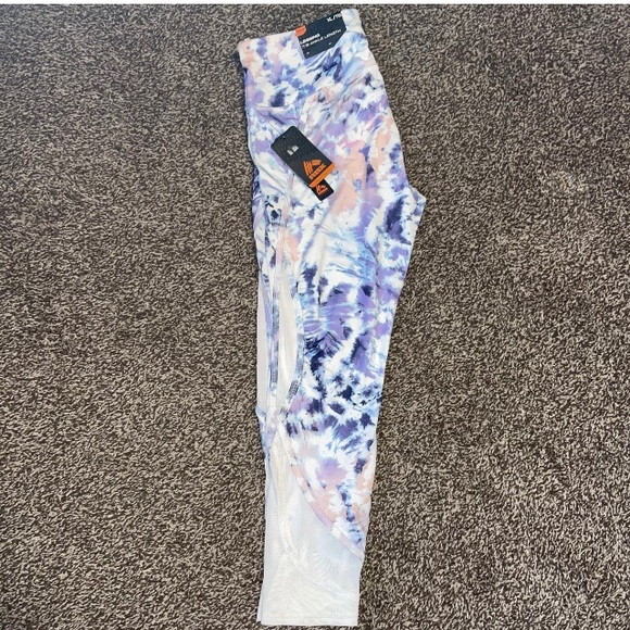 BRAND NEW WITH TAGS HARD TO FIND RBX LEGGINGS XL! 7/8 ANKLE LENGTH - Picture 3 of 4